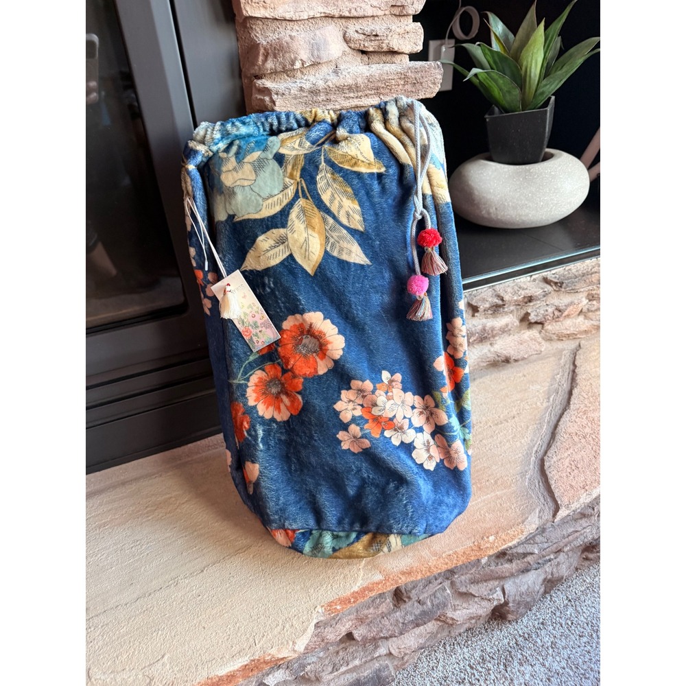 Johnny Was Colorful Plush Fleece Drawstring Shoulder Sling Bag *No Blanket Boho